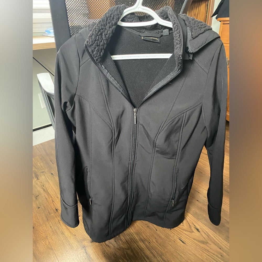 Weatherproof Brand black winter coat. Size small